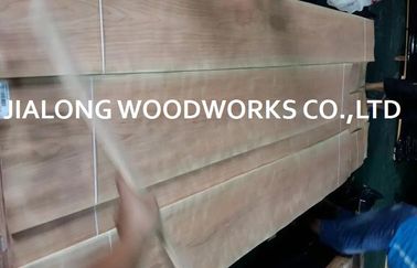 Kronen-Schnitt geschnittene Kirschfurnierholz-Blätter für Innenausstattung