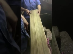 Thailand Teaks Quarter hat Furnier geschnitten