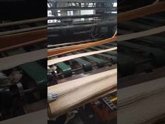 Verkleidung aus Roten Eichenholz