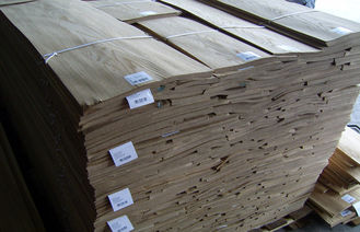 Hellbraune Eichen-Furniere, geschnittenes Schnitt-hartes Furnierholz
