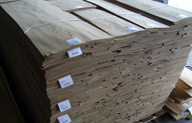 0,45 Millimeter Russland-Eichen-Kronen-Schnitt-Furnier-Blatt für Möbel und Sperrholz