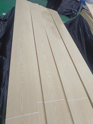 Natürliche geschnittene amerikanische weiße Asche Holz Veneer Blatt Krone für Sperrholz geschnitten