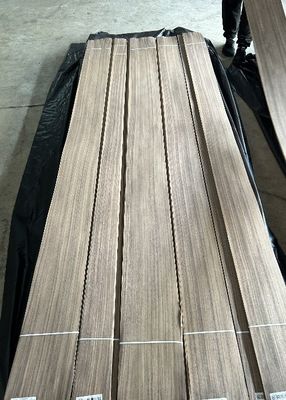 Natürliche amerikanische Walnussquarter Cut Veneer-Blatt mit 0,2 mm Dicke für Sperrholz