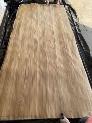 Natürlich geschnitten Braun Elm Crown Cut Matching Veneer Sheet für Sperrholz