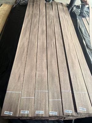 Hochwertiges amerikanisches Black Walnuss Veneer für Sperrholz