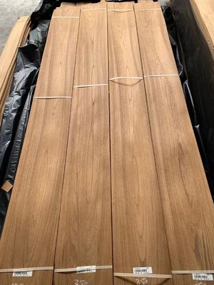 Natürliche Burma-Teak-Kronenschnitt-Fineerfolie für Hoteldekoration