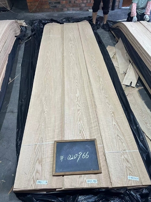 Naturfurnier aus Eiche, hochbelastbar, unfertig und langlebig