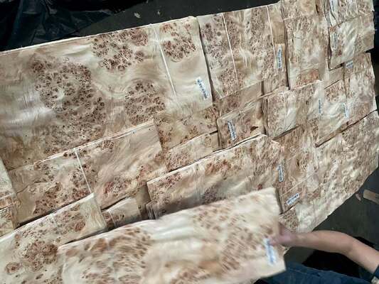 Natürliches Mappa Burl Furnierblatt mit Schnitt und 12-15% Feuchtigkeit für Möbeldekoration